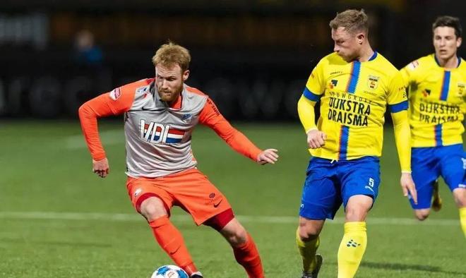 单雷逼位 单雷逼位