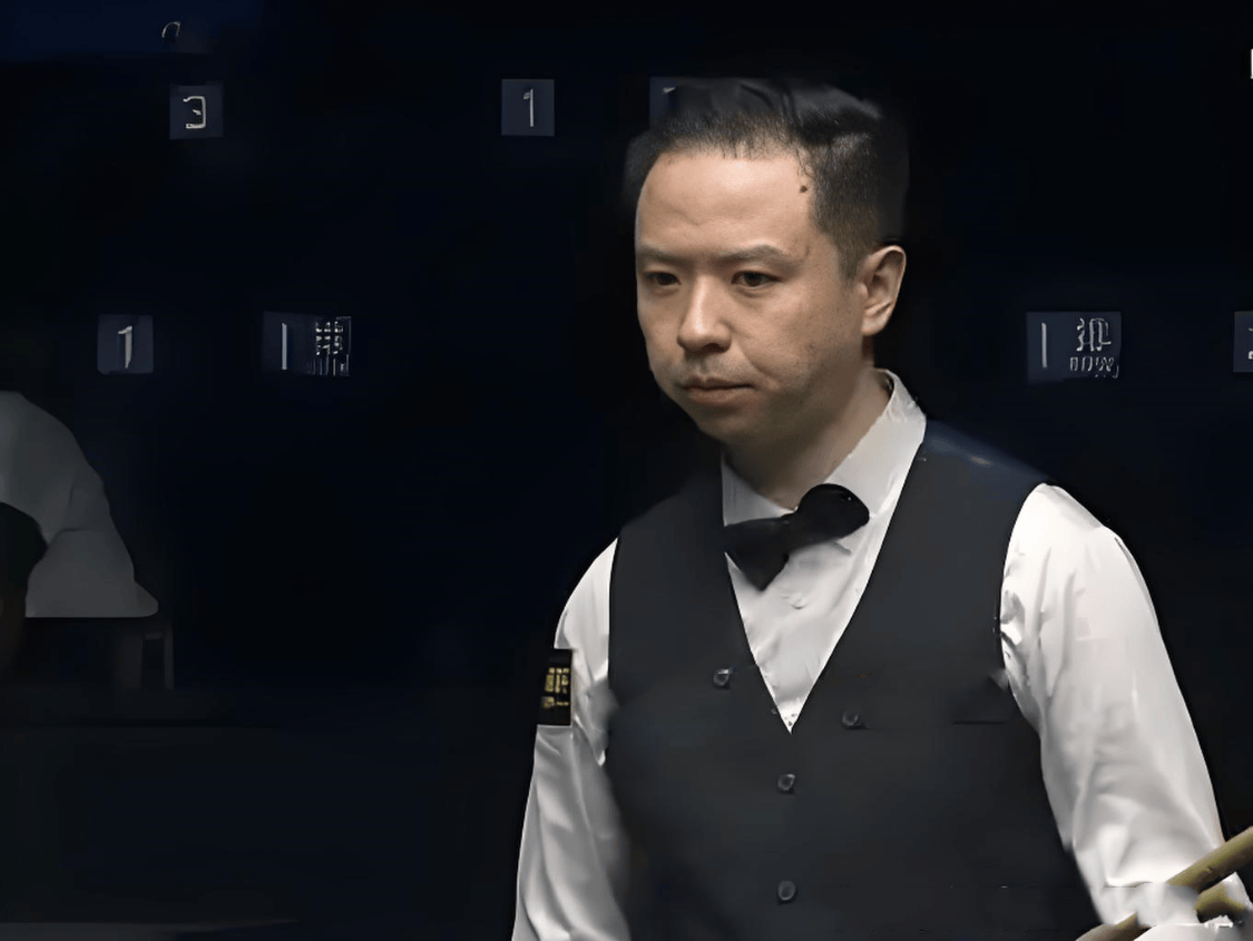 两侧夹击并 两侧夹击并